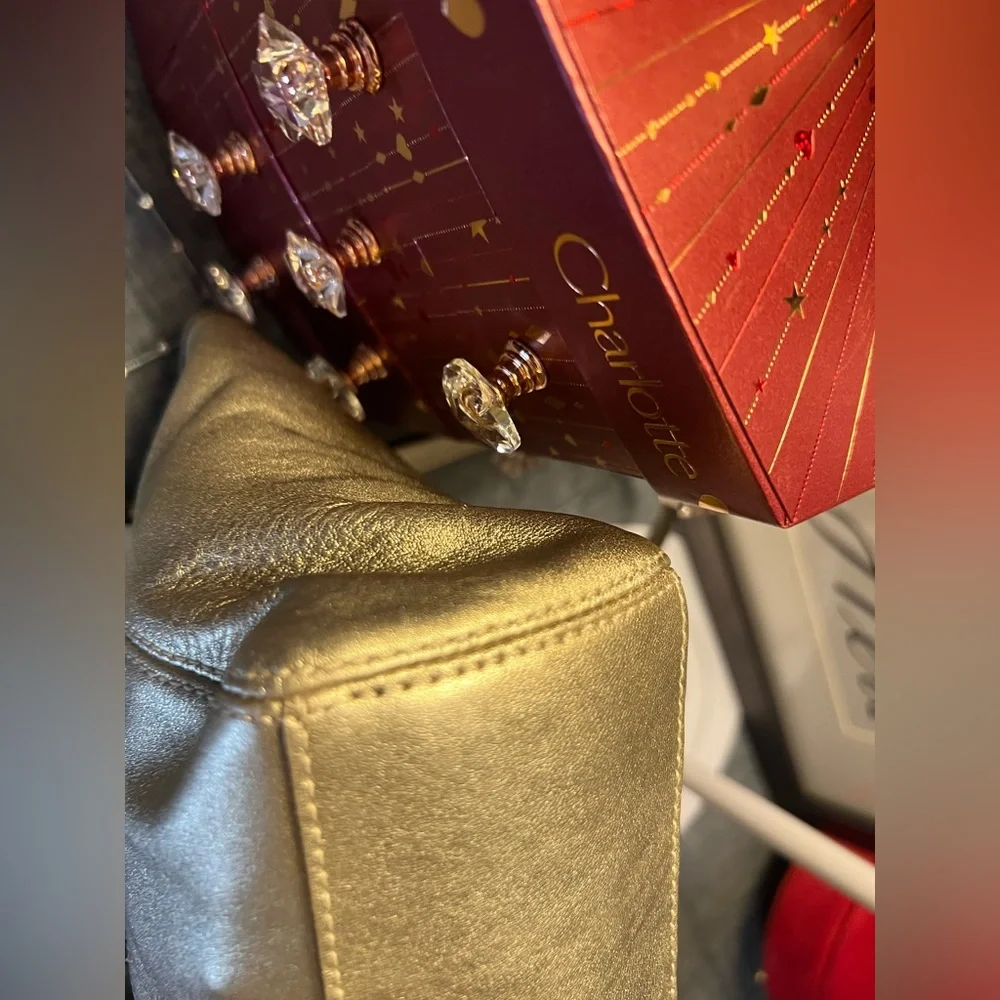 Coach 2008 Leah Gold Metallic Mini Tote Bag Creed J0868-42416 - Picture 8 of 16